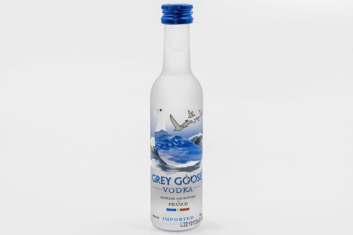 Grey Goose Vodka (1 x 50 ml)