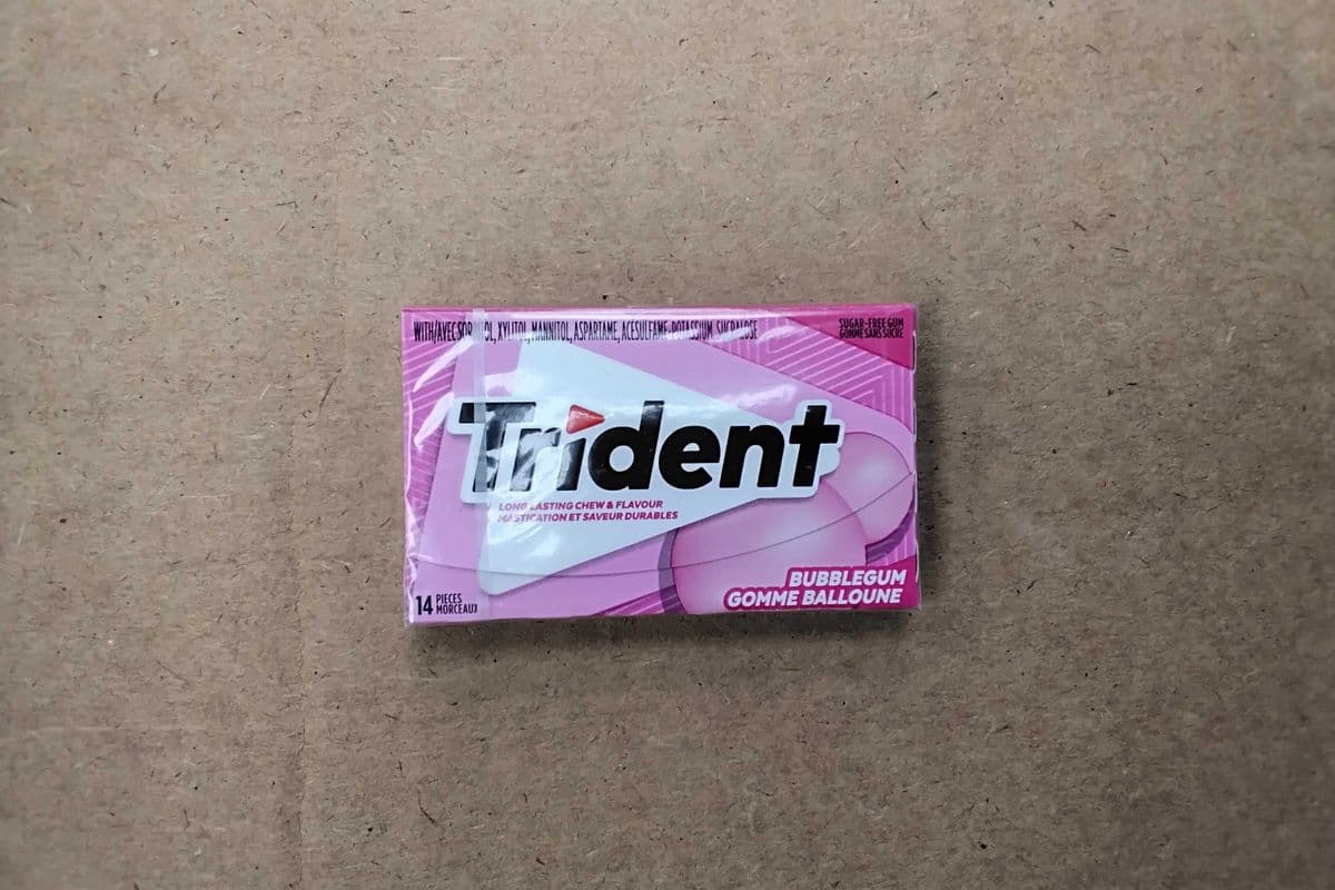Trident bubble gum.