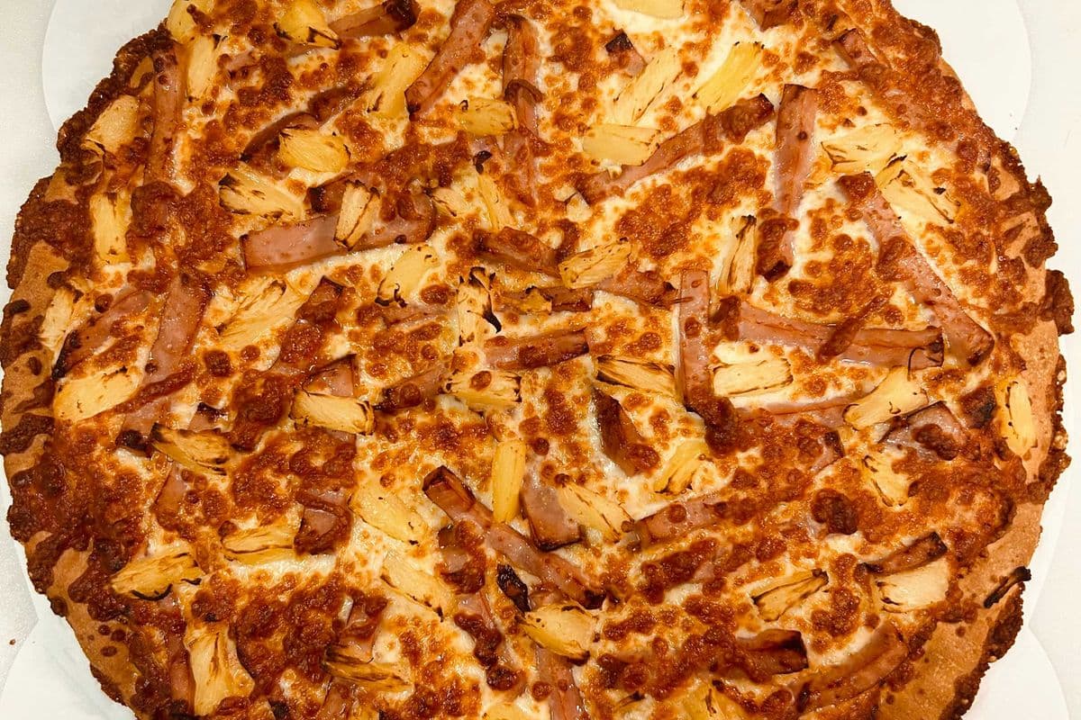 Hawaiian Pizza
