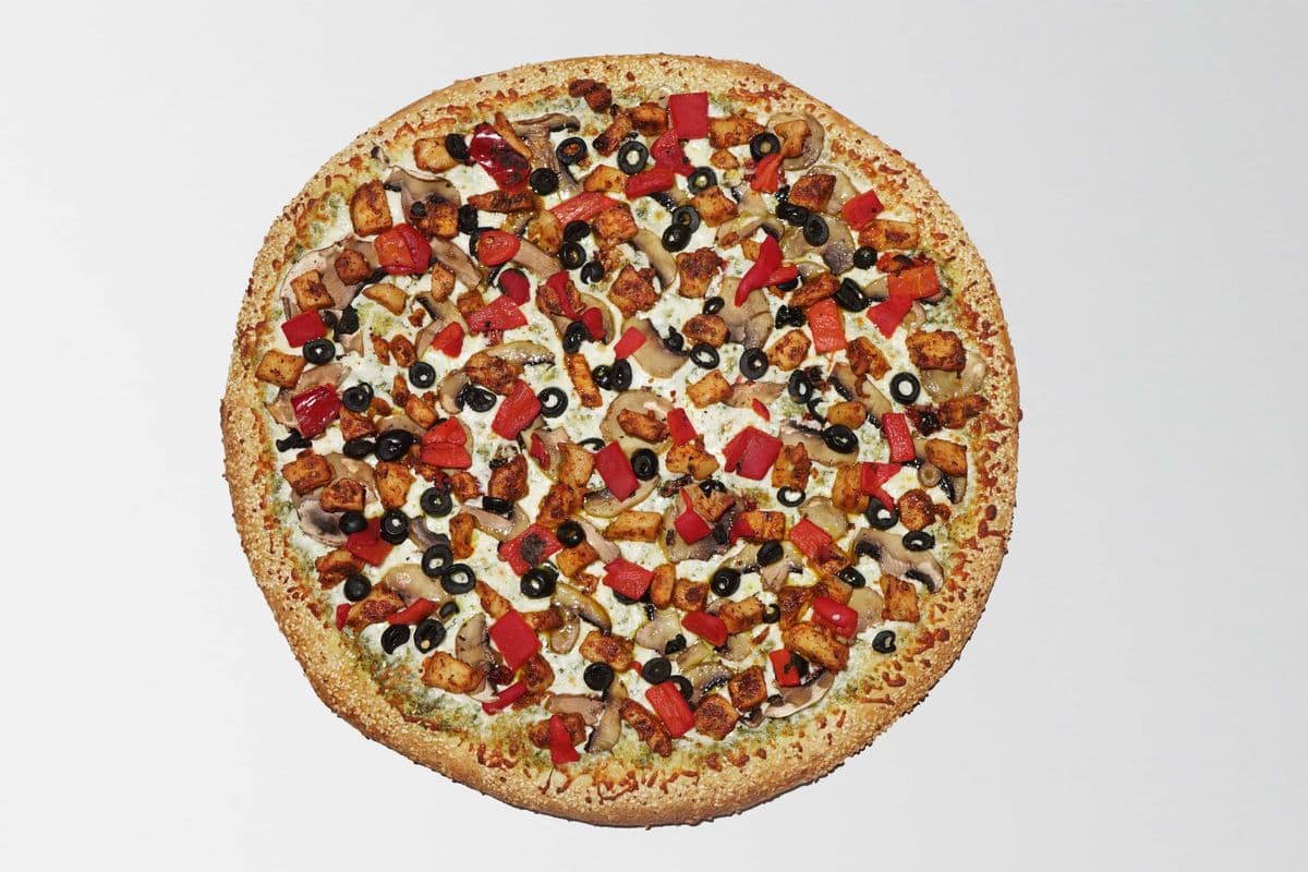Medium Chicken Pesto Pizza