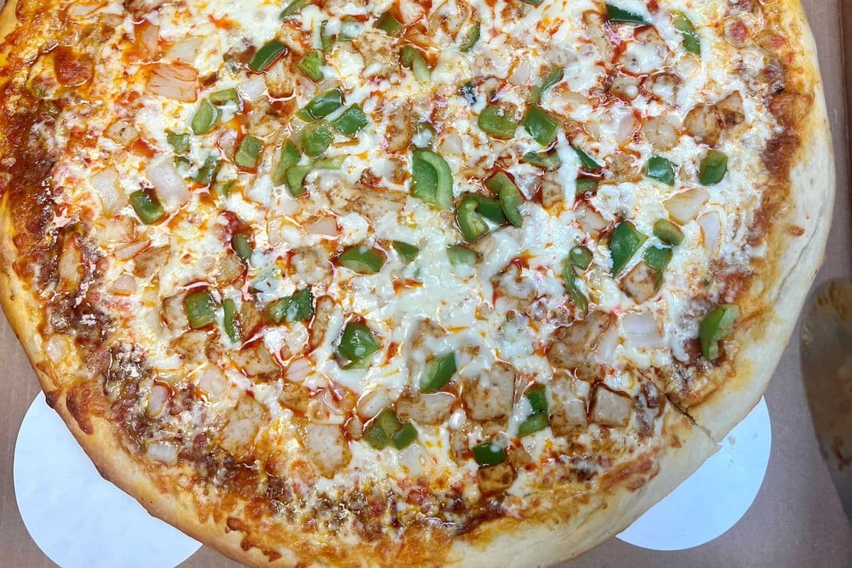 12" Butter Chicken Pizza