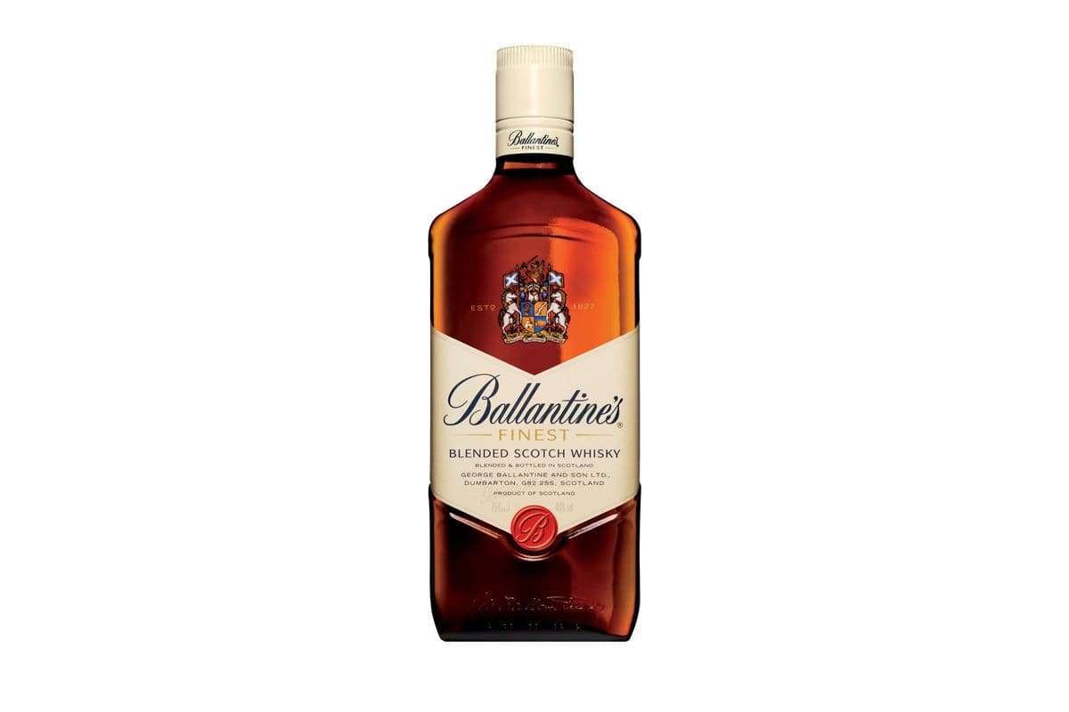 Ballantine's Blended Scotch Whisky (750 ml)