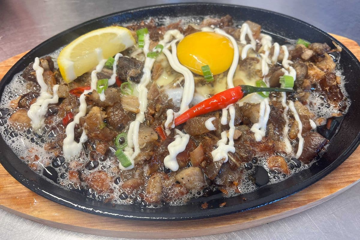 Sizzling Sisig