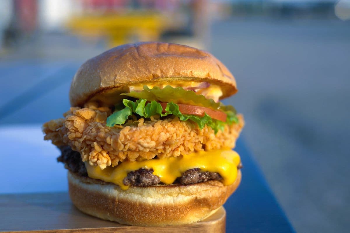 *NEW* Chick N Beef Burger Combo