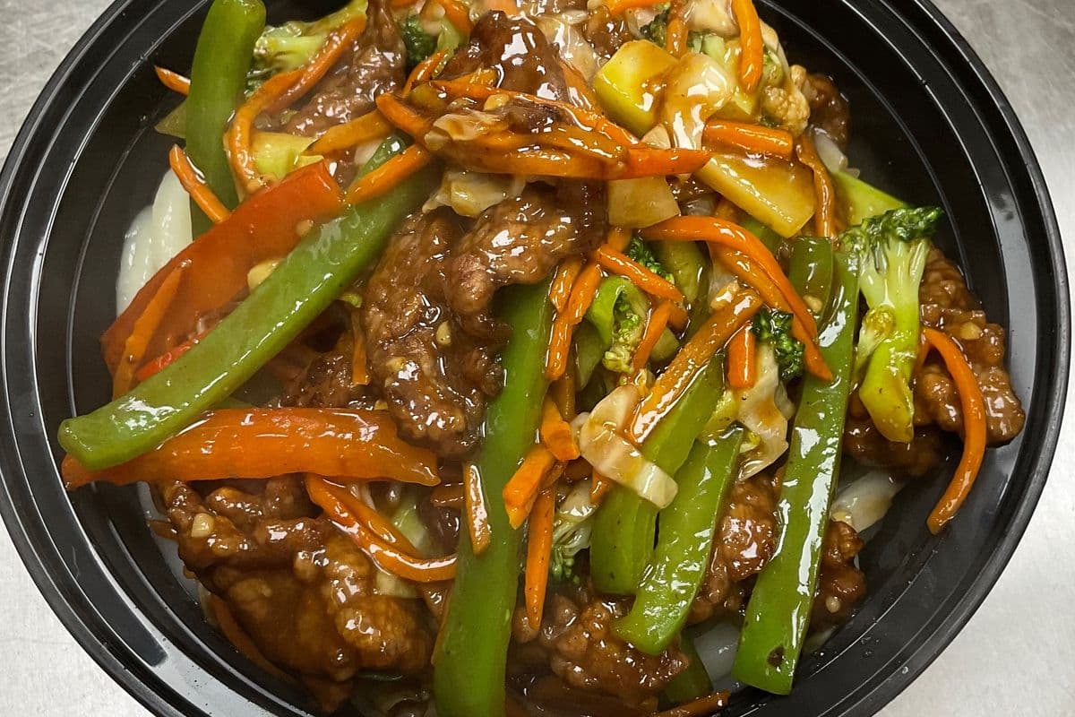Chicken or Beef Udon Soup