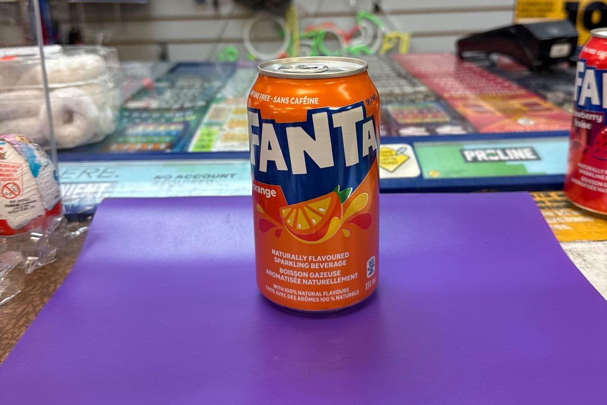 Orange Fanta (355ml)