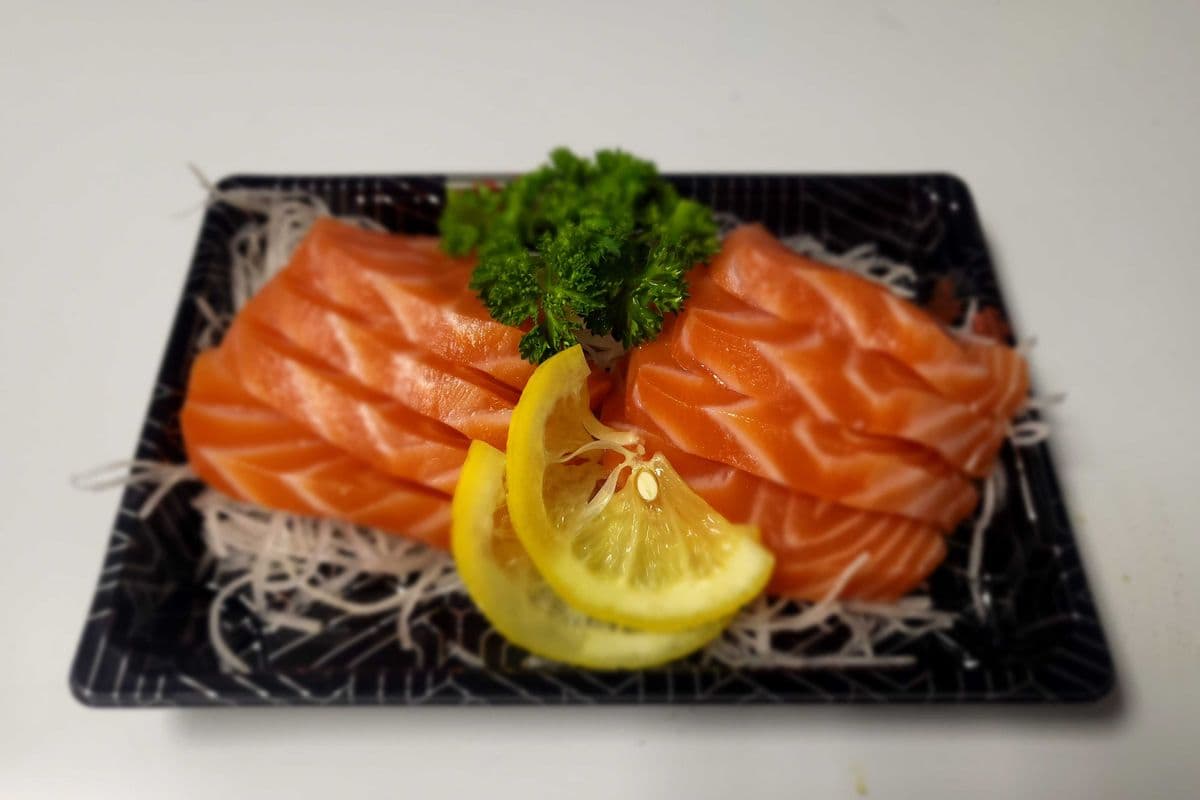 SS2. Salmon Sashimi