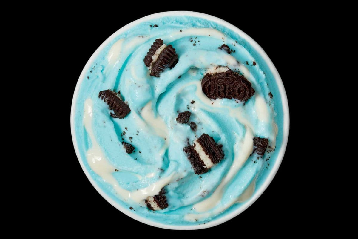 New! OREO® Snowdrift BLIZZARD® Treat