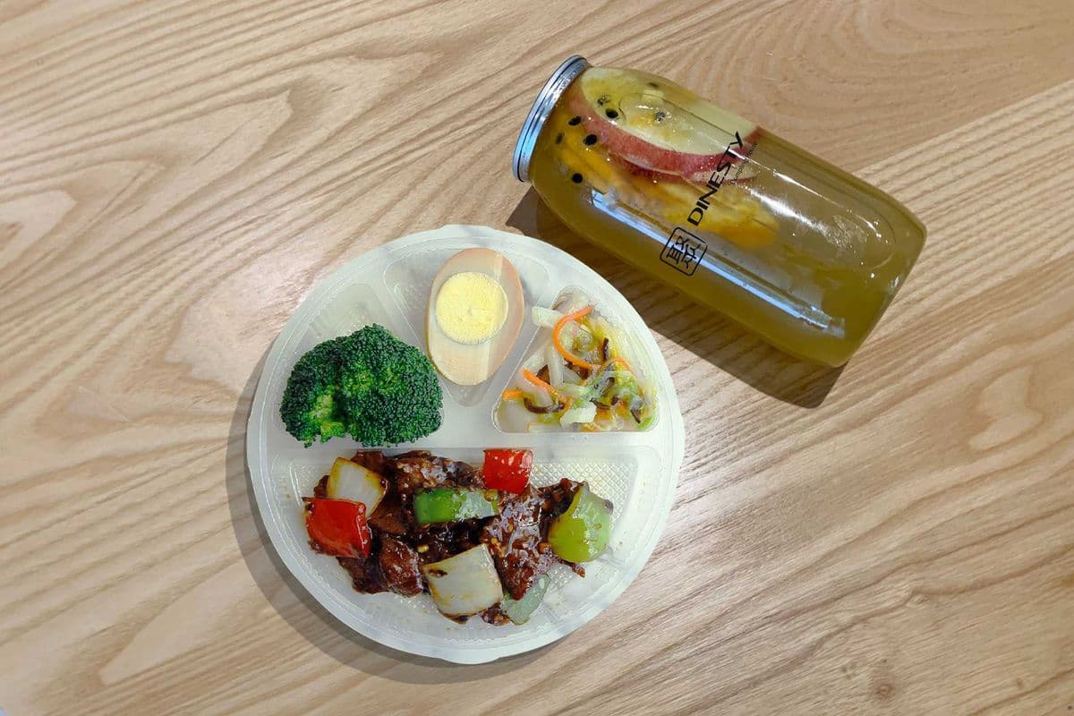 Slice Beef with Bell Pepper & Onion 豉椒牛肉便當