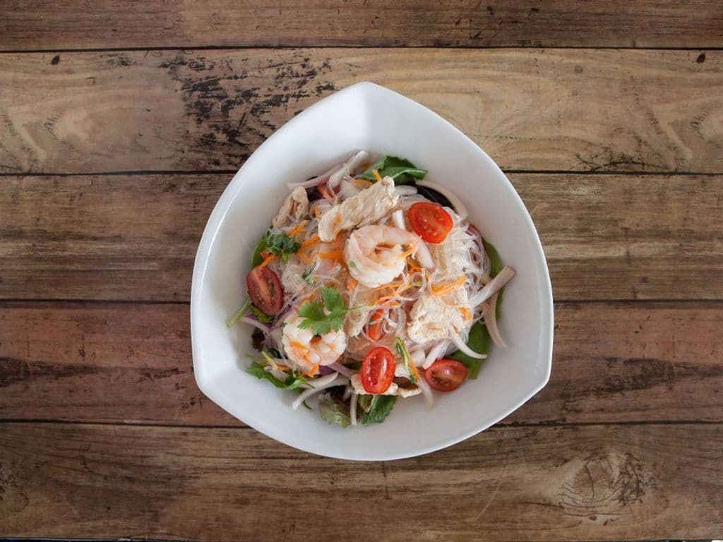 V8. Thai Noodle Salad (Tofu/Veg)