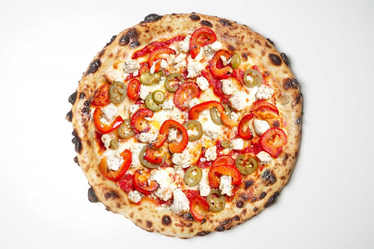 18'' Pollo Piccante Pizza