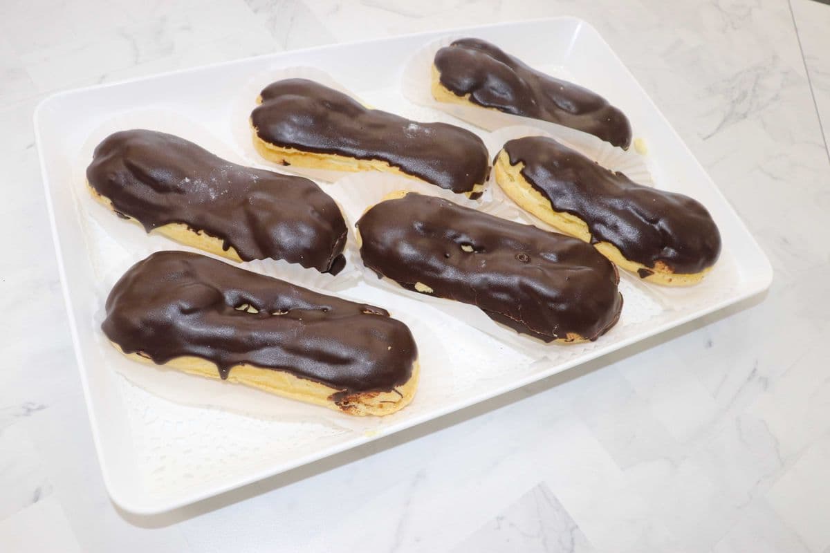 3 Éclairs / 3 Eclairs