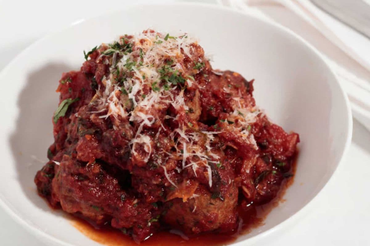 VEAL MEATBALLS (4pc)