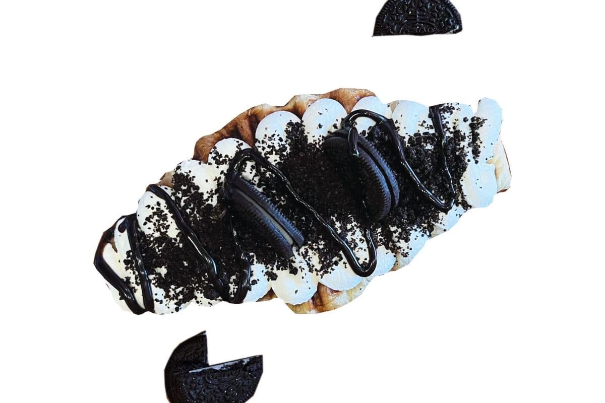 Cookies & Cream Croffle