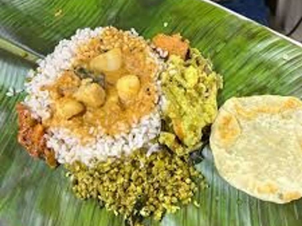 Pothichoru (Packed Rice -  Veg) Thali