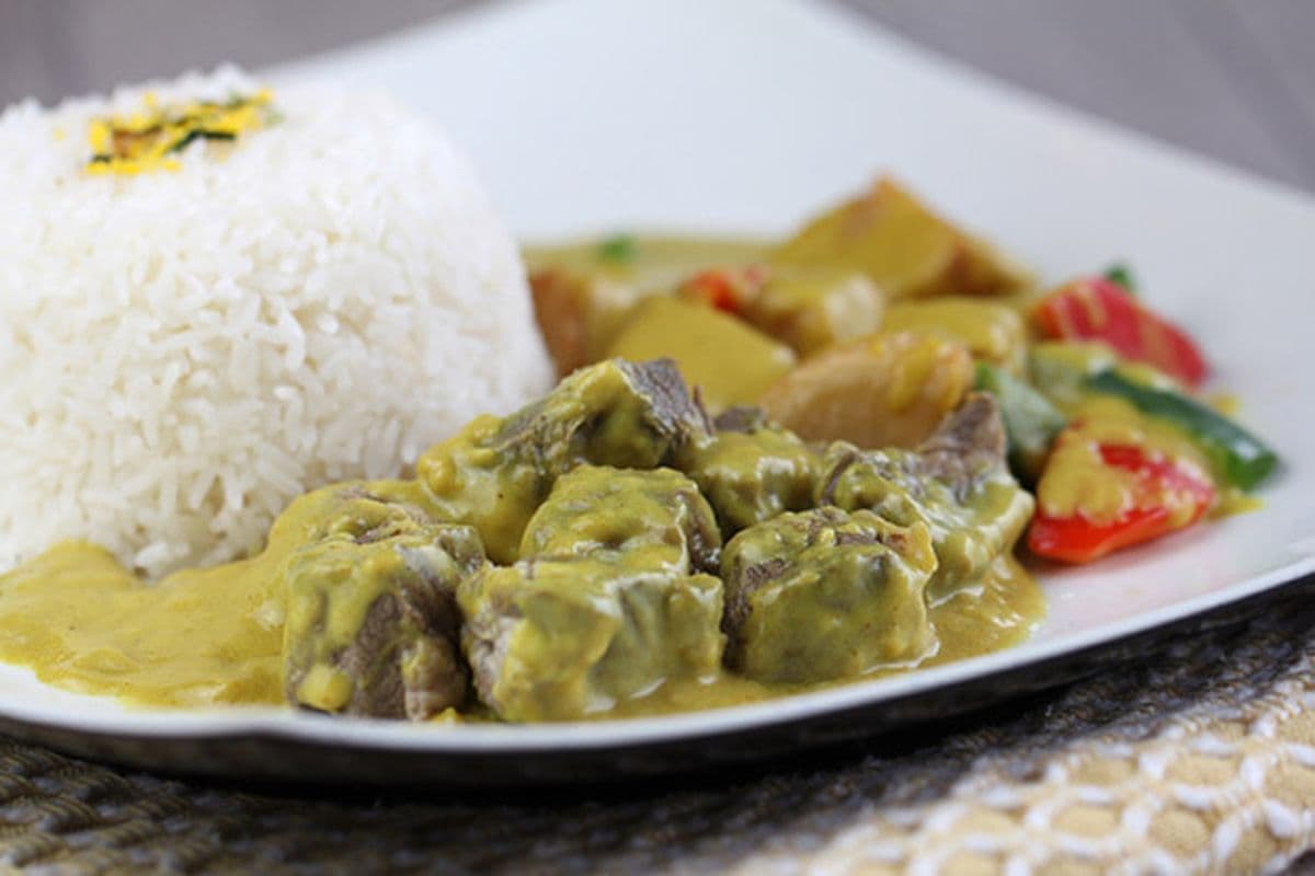 C15. Curry Beef Briskets with Rice