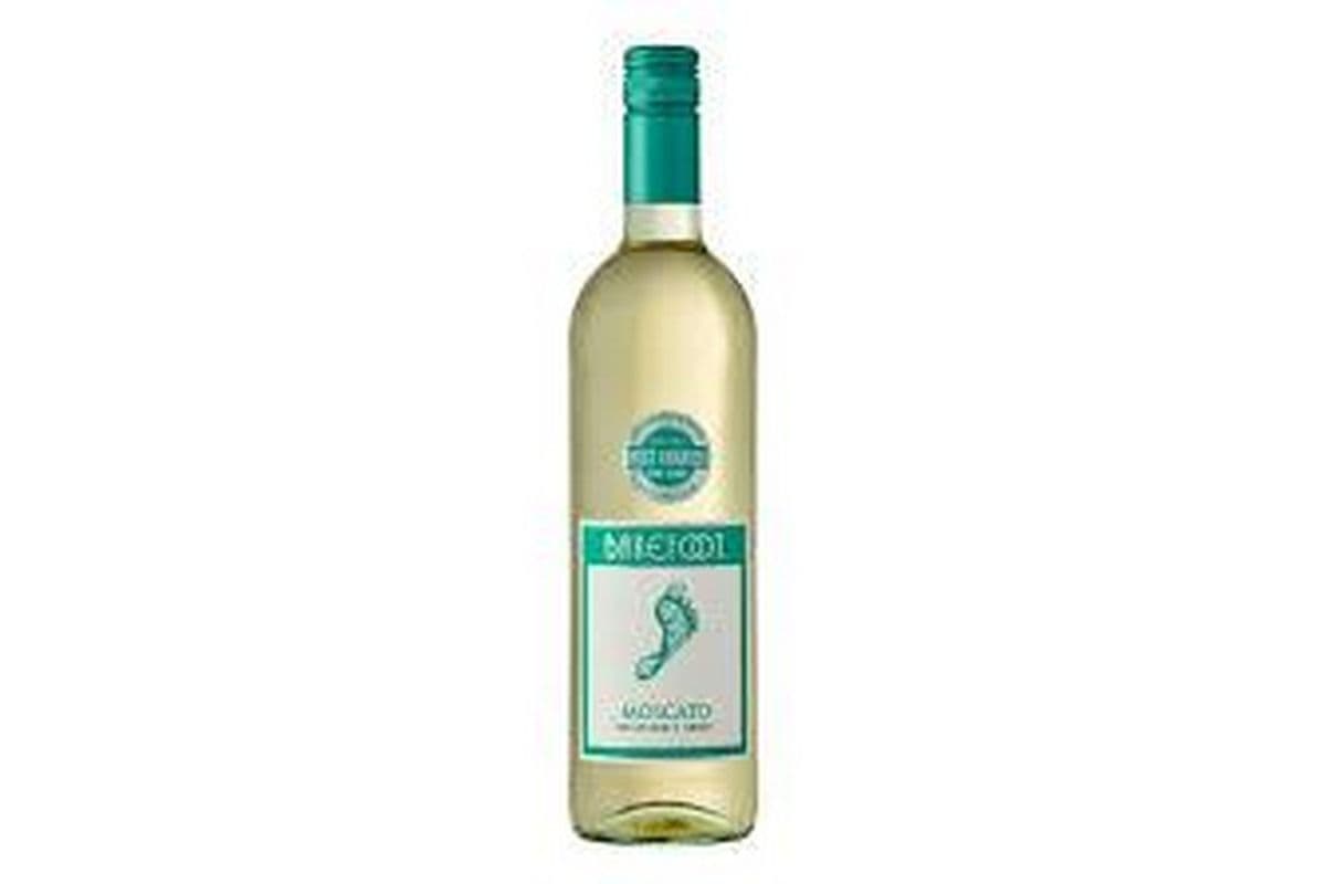 Barefoot Moscato White (750 ml) (1 x 750ML)
