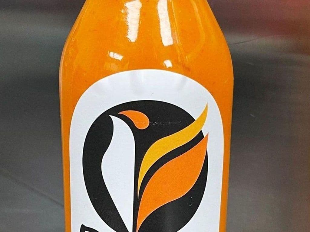 12 OZ FLAMOS HOT PERI PERI SAUCE