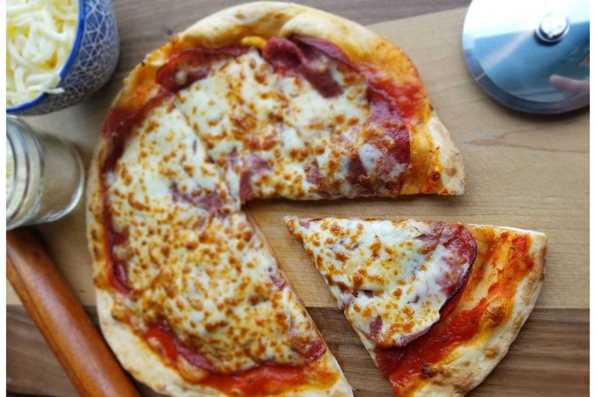 14" pizza grande pepperoni / 14" Large Pepperoni Pizza