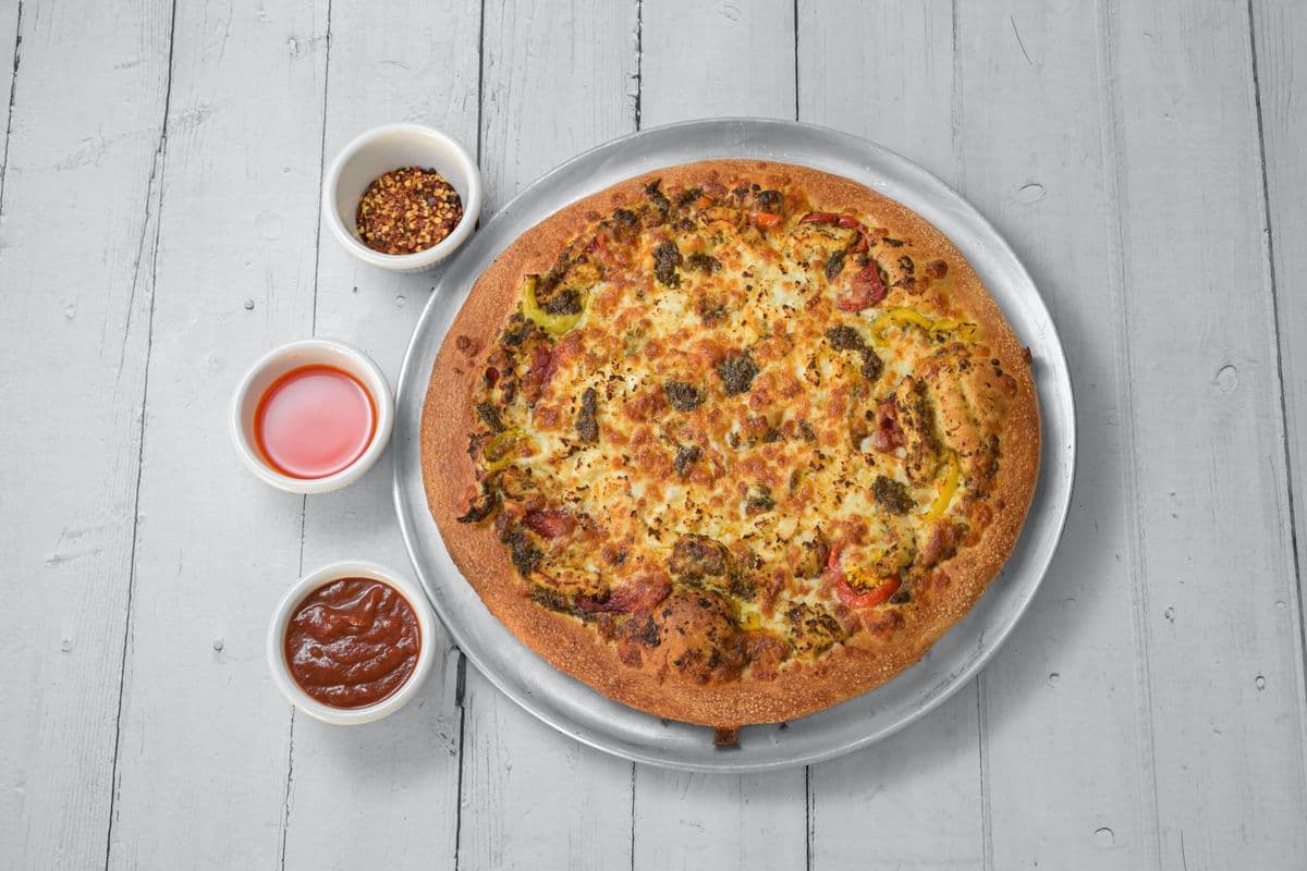 12'' Pesto Chicken Pizza