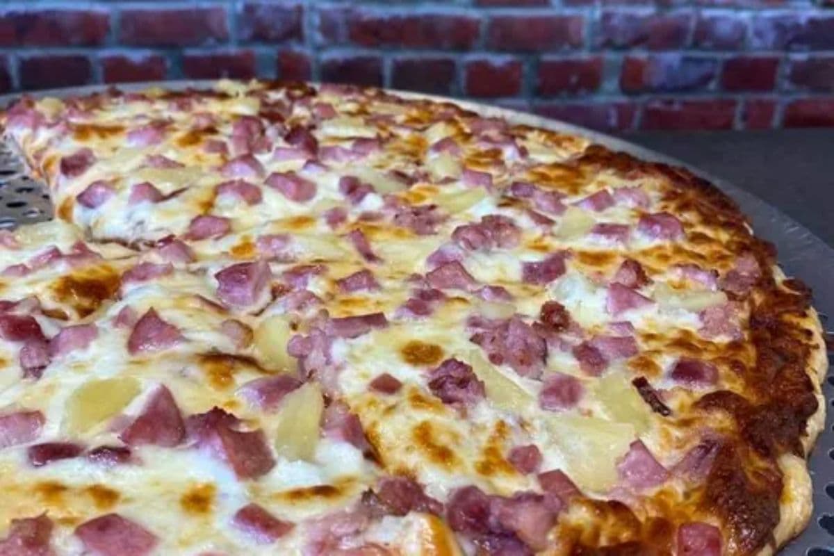 Small Hawaiian Express Pizza