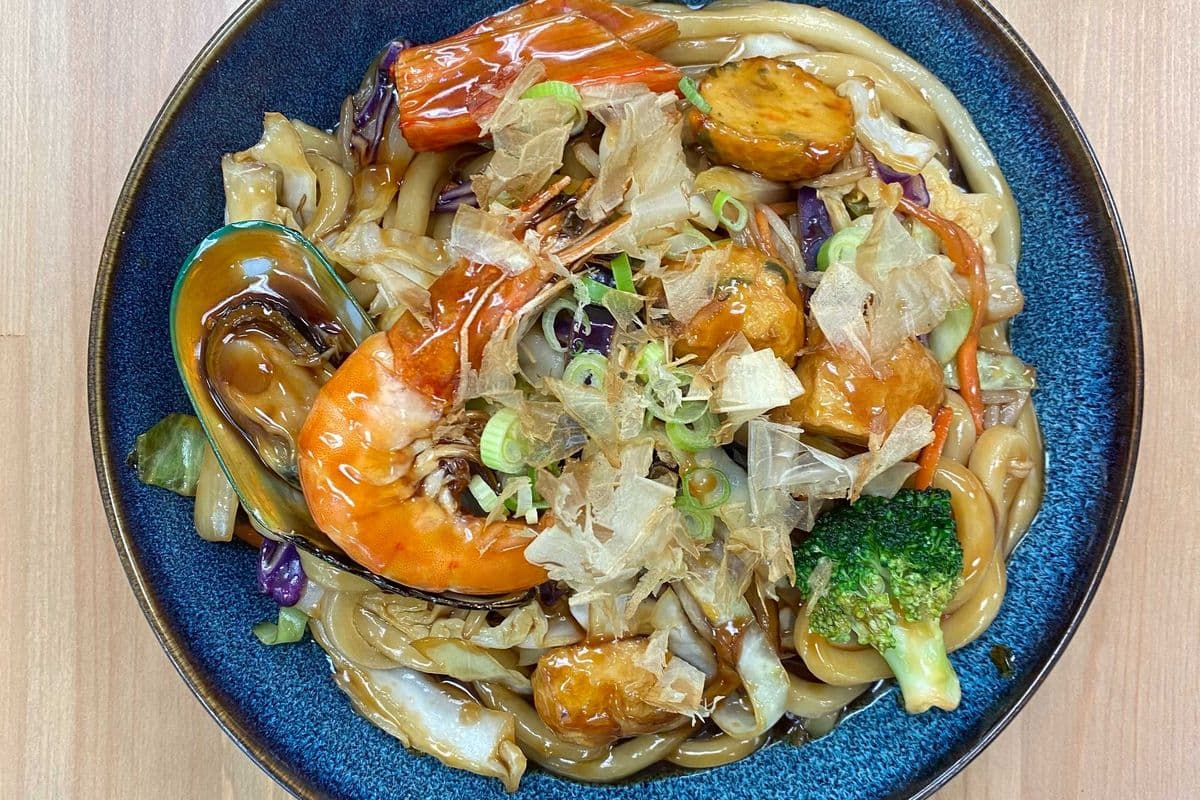 Seafood Yakiudon
