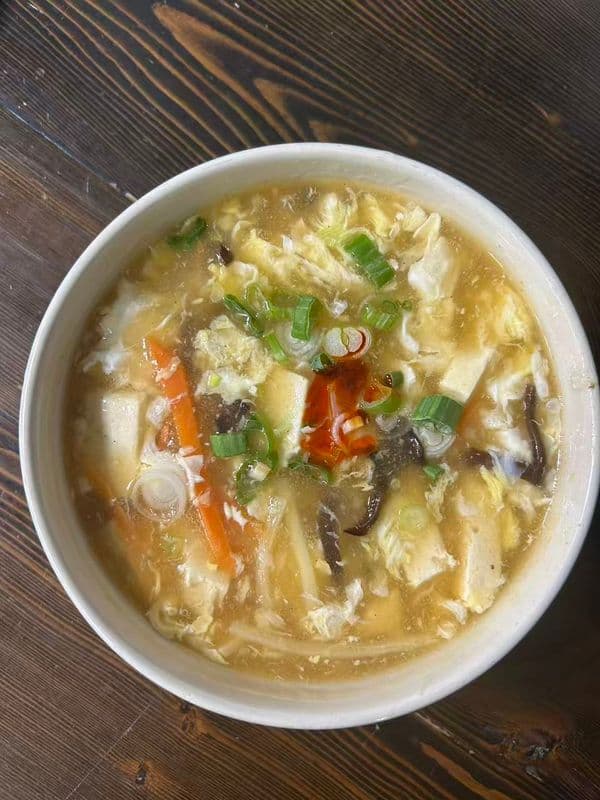 Hot & Sour Soup / 酸辣汤