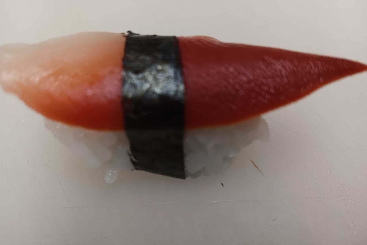 Surf Clam (Hokigai)