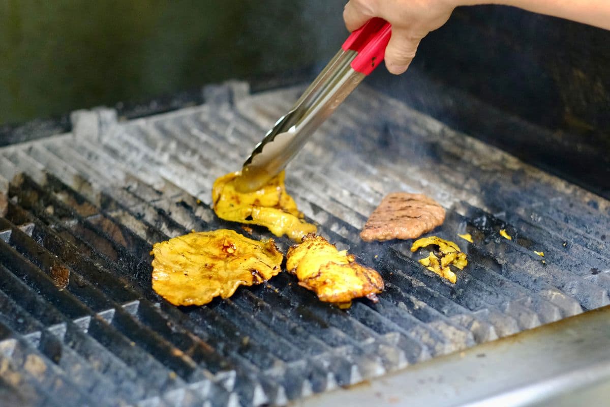 09. BBQ Meats / THỊT NƯỚNG