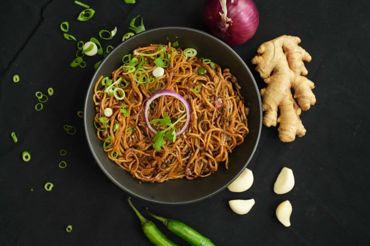 Hakka Noodles