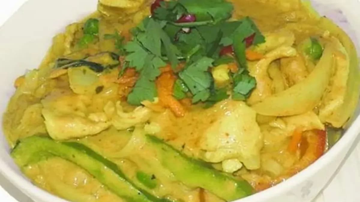 Golden Coconut Curry
