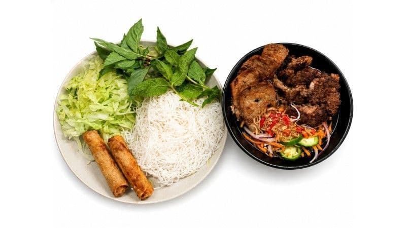 B24-BUN CHA MR.Q
