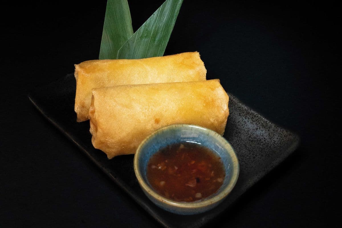 1048. Vegetarian Spring Rolls (2)