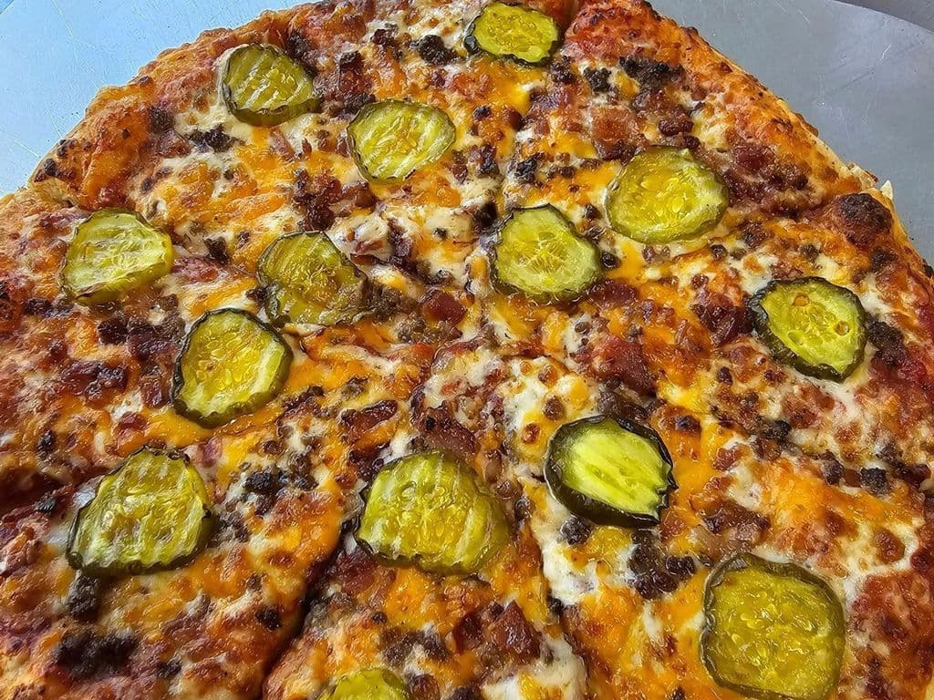 Bacon Cheeseburger Pizza