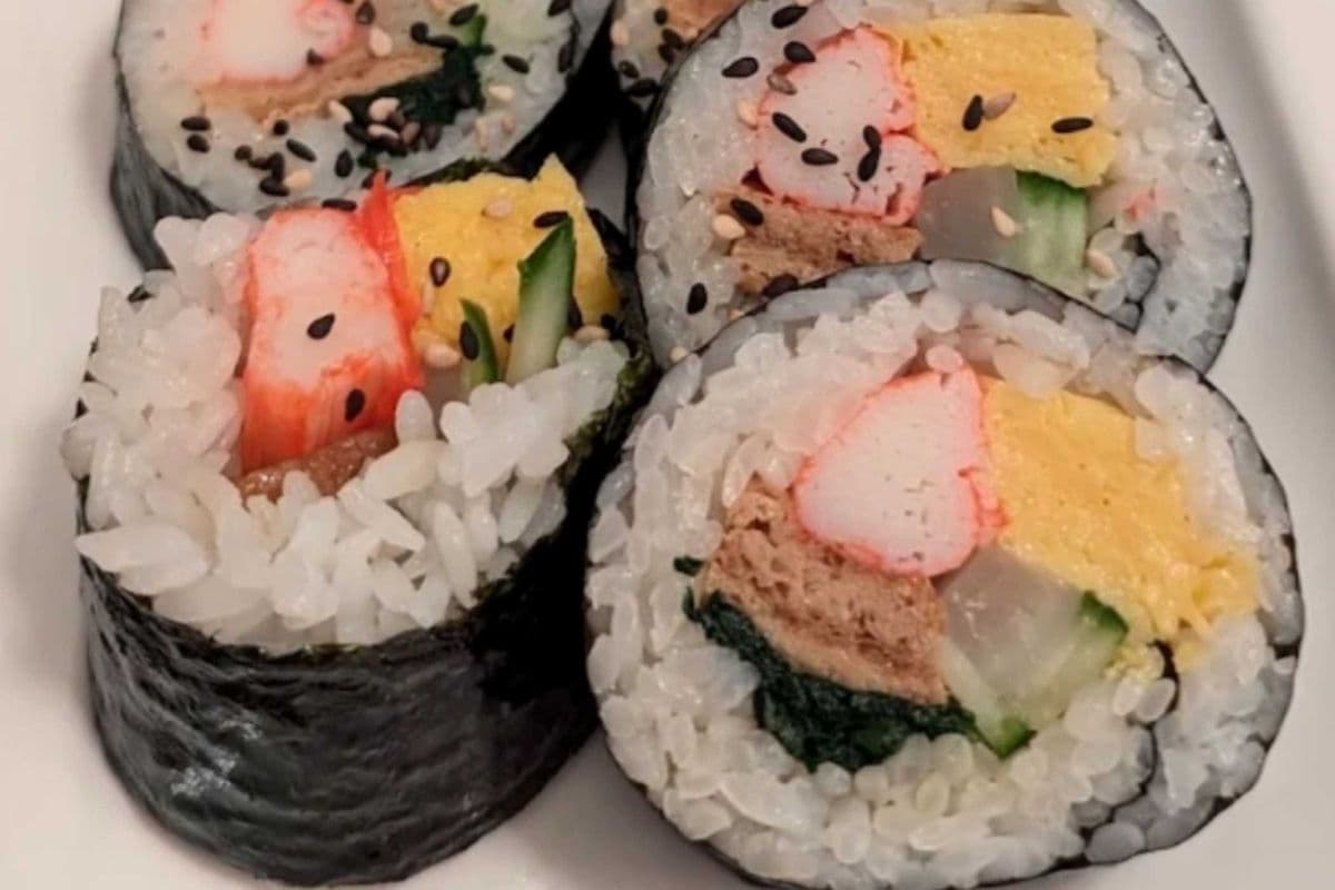 Kimbap (10 pcs)