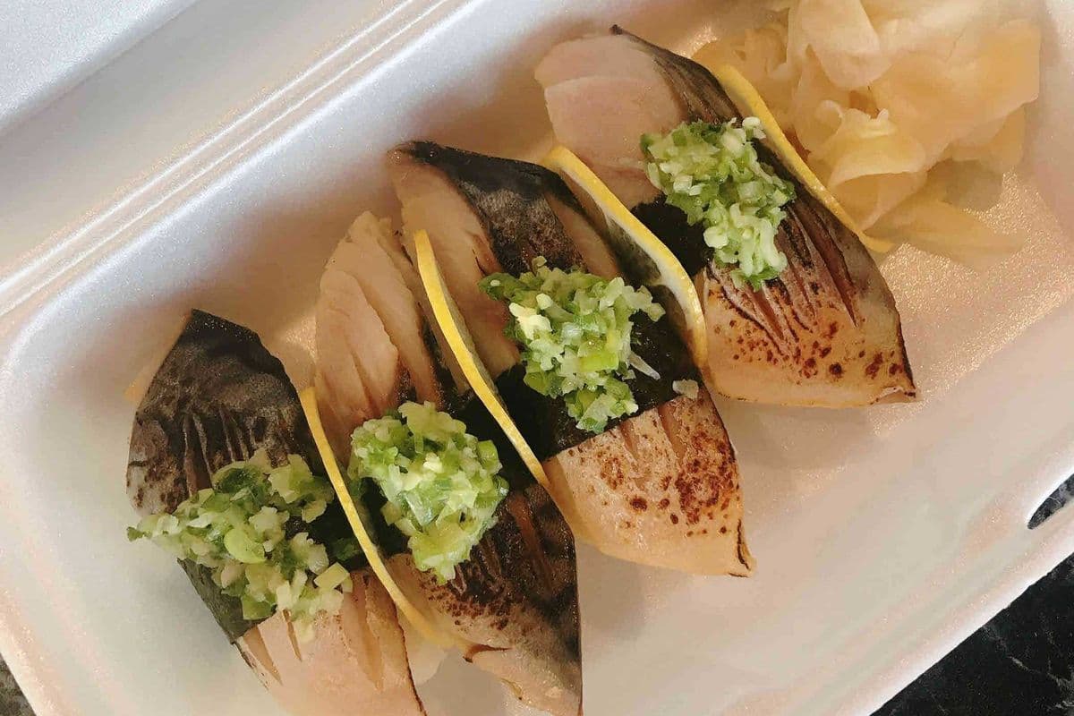 Saba Nigiri (1pcs)