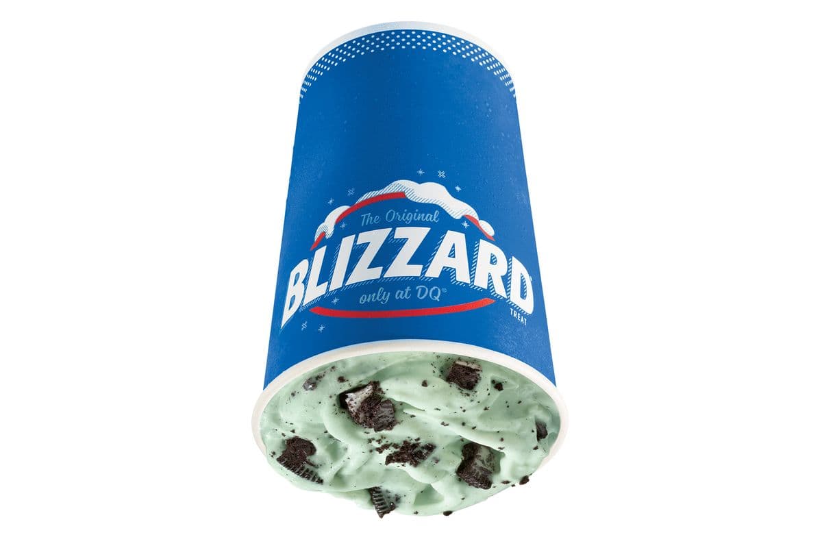 Mint OREO® Cookie Blizzard® Treat