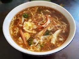 Hot & Sour Soup with Seafood 海鮮酸辣湯