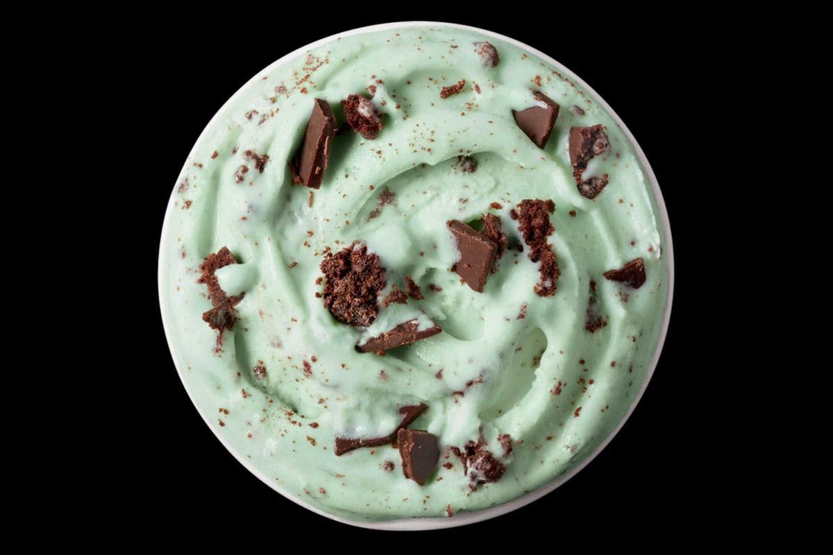 Mint Brownie Blizzard® Treat