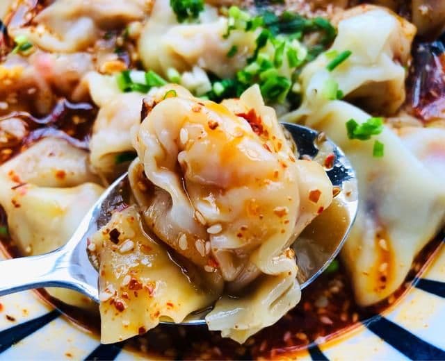 Wonton piment rouge / spicy chili wonton 红油抄手