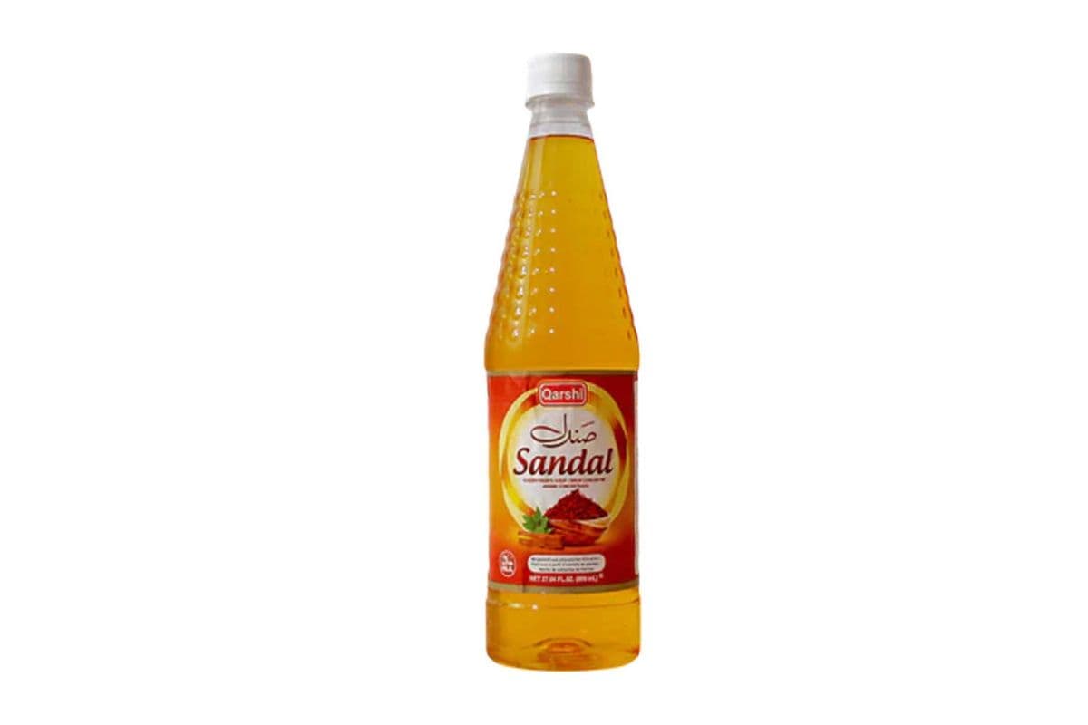 Qarshi Jam-e-Shirin Sandal Syrup (800 ml)