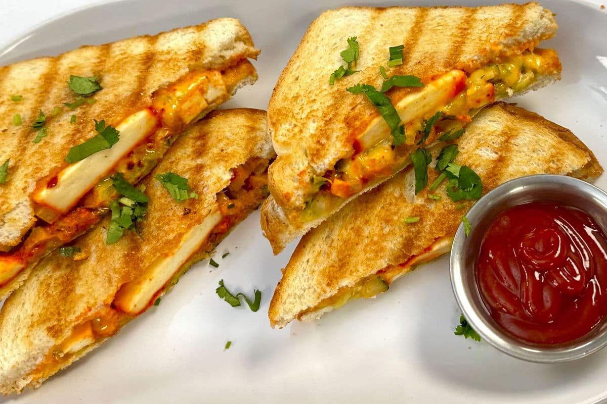 Tandoori Paneer tikka Sandwich