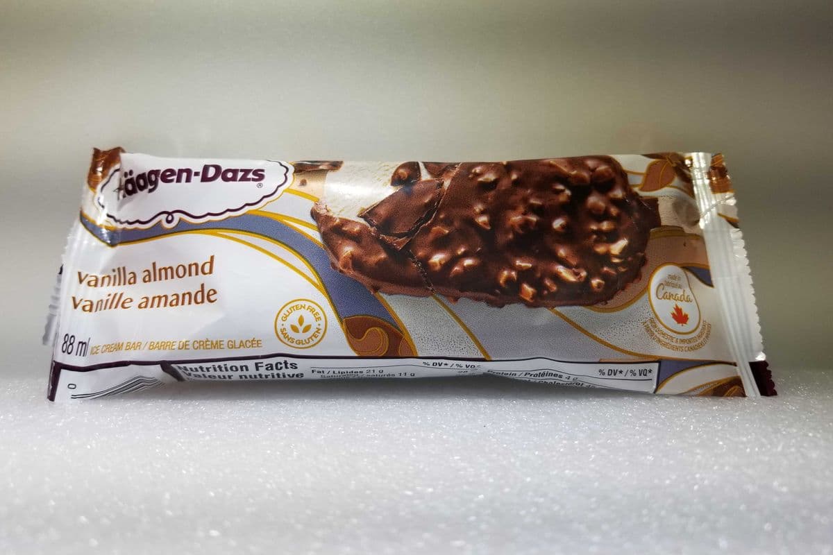 Haagen-daz vanilla almond (88ml)