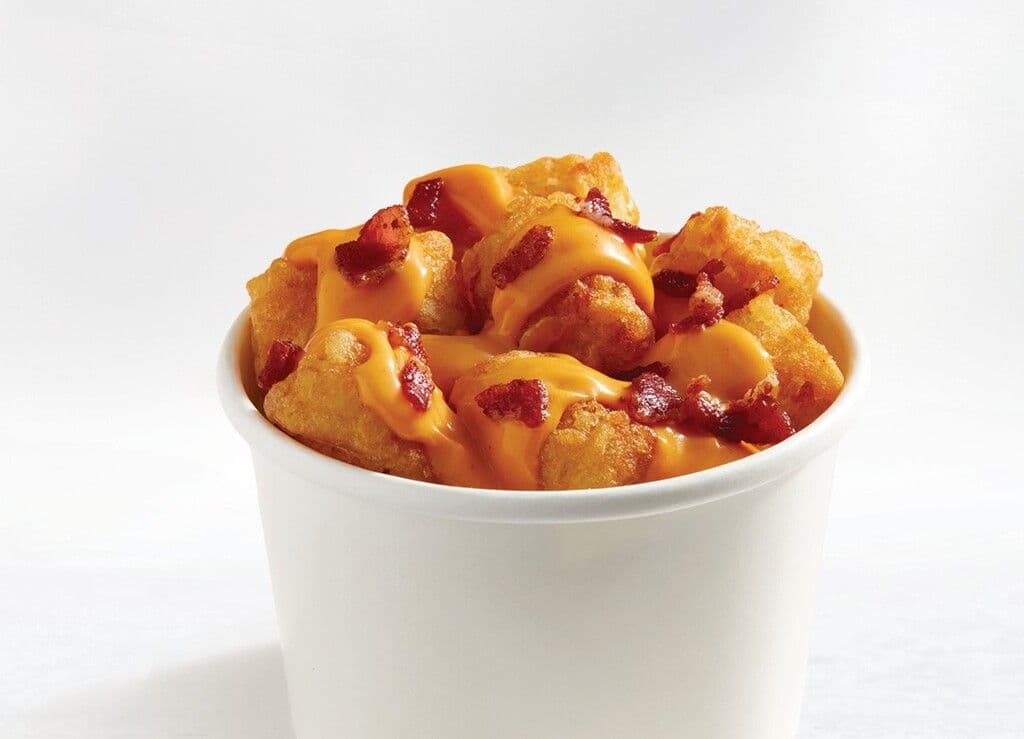 Fired-Up Tots - Queso & Bacon / FIRED-UP TOTS - QUESO & BACON