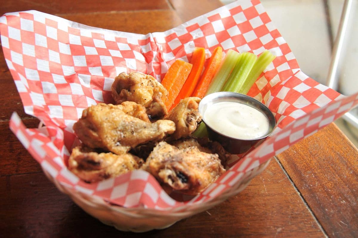 Pound of Chicken Wings