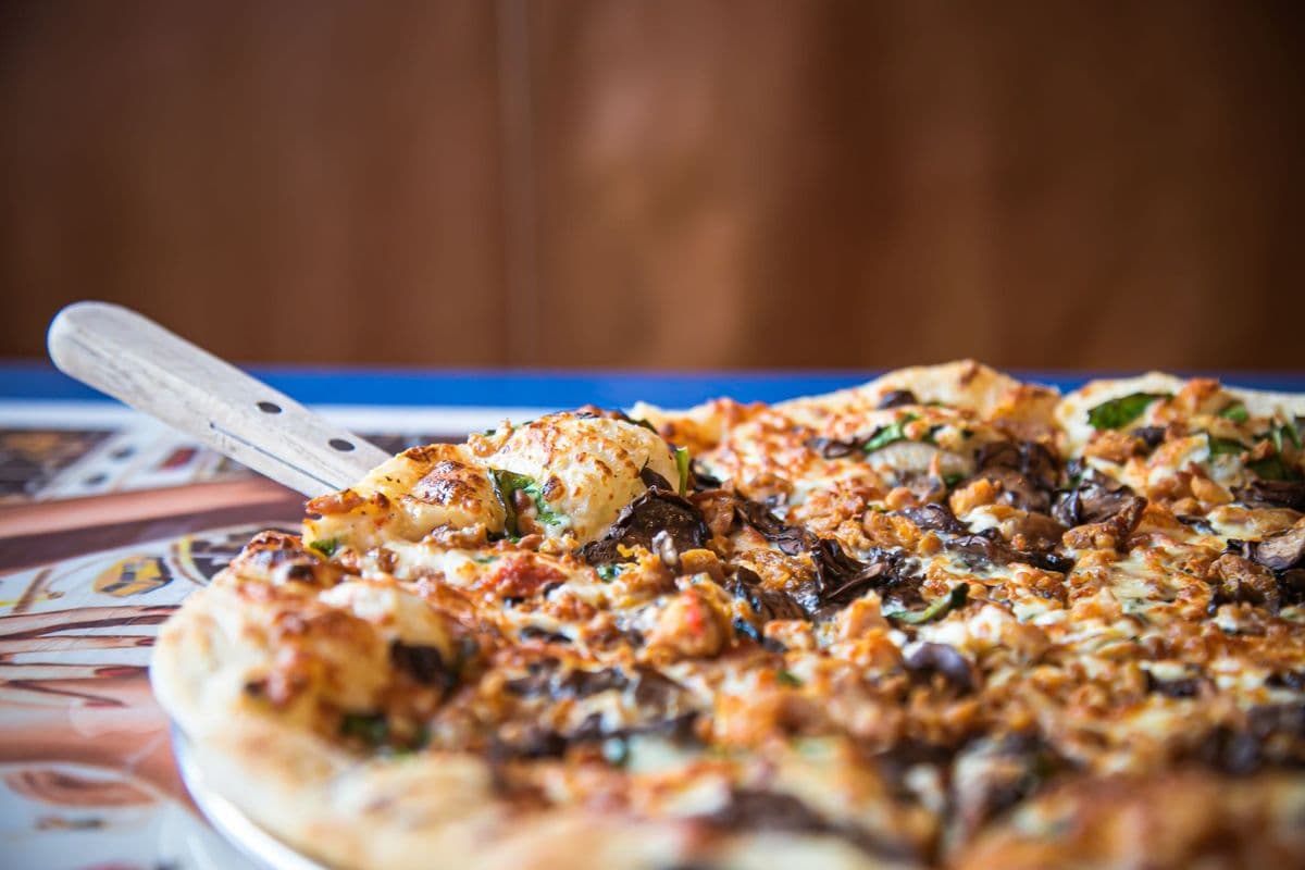 14" Alfredo's Famous Decision