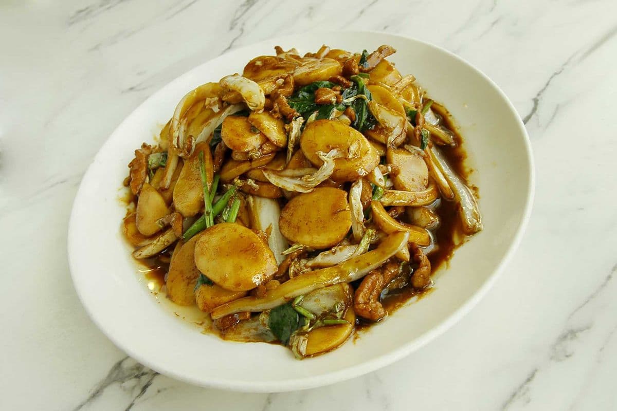 Stir-Fried Rice Cake Shanghai Style 上海炒年糕