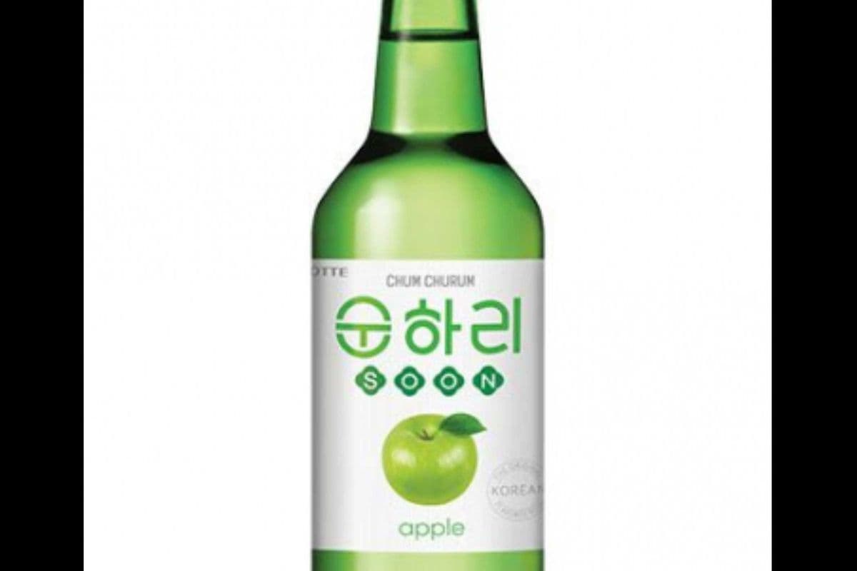 Chum Churum Soju Liquor, Apple (360 ml) (1 x 360 ml)