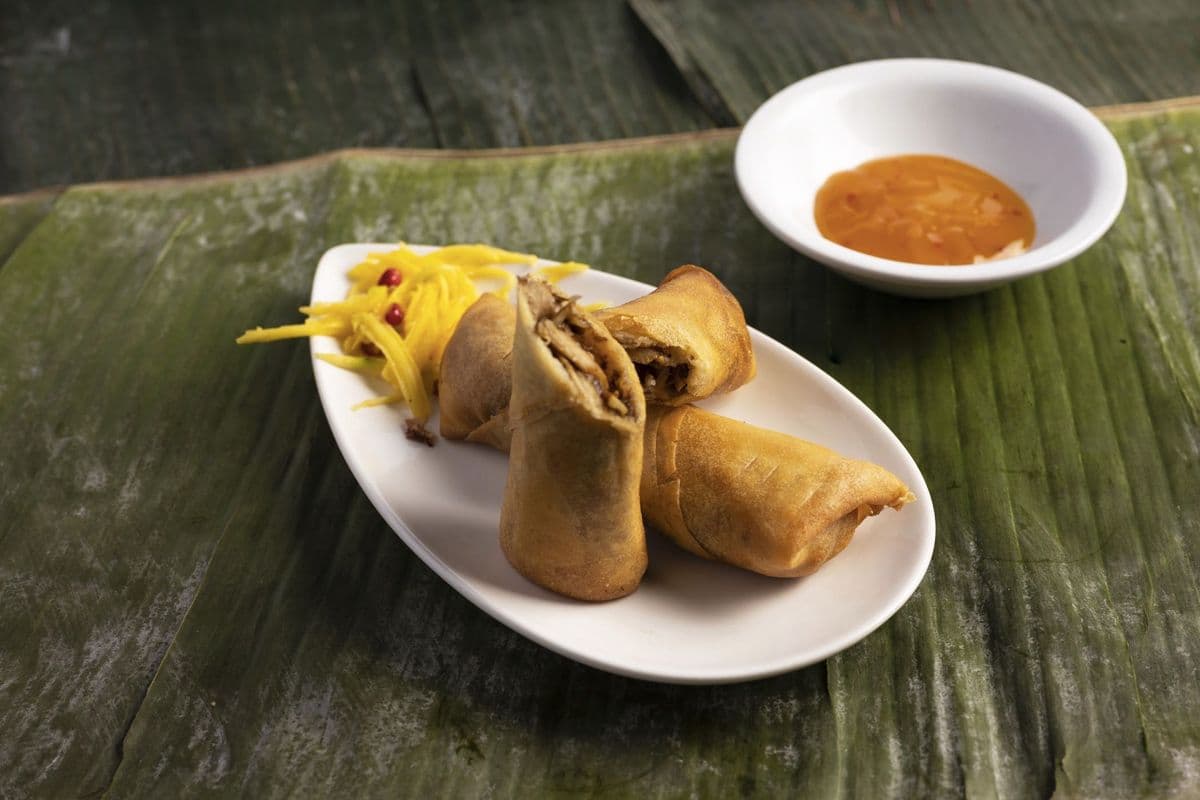 Jerk Chicken Spring Rolls (2 pcs)