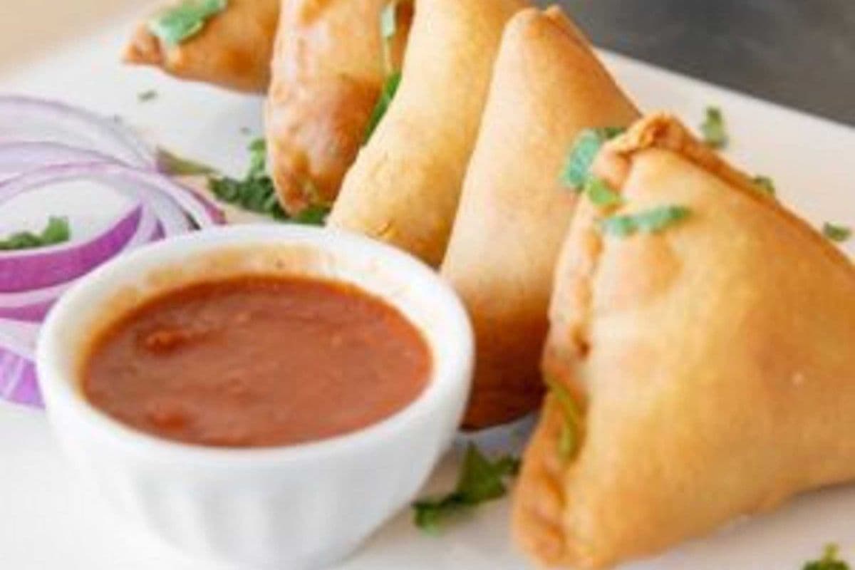 Samosa (6 pcs)